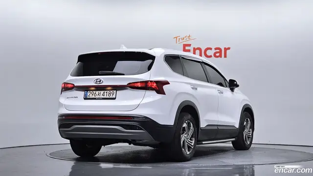 Main__Slider__Photo:Santafe Hyundai 2020.10-1