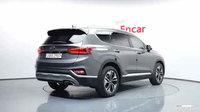 Main__Slider__Photo:Santafe Hyundai 2020.0-1
