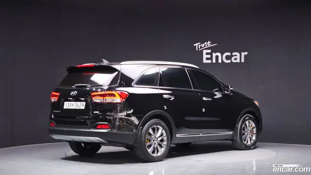 Main__Slider__Photo:Sorento Kia 2016.2-1