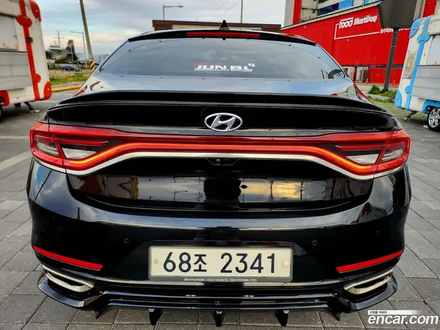 Main__Slider__Photo:Grandeur Hyundai 2019.3-1
