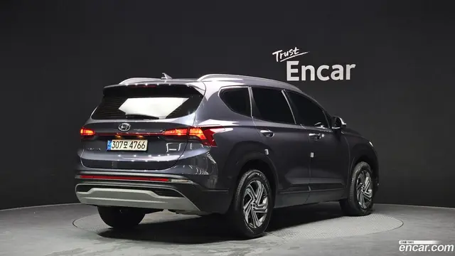 Main__Slider__Photo:Santafe Hyundai 2021.11-1