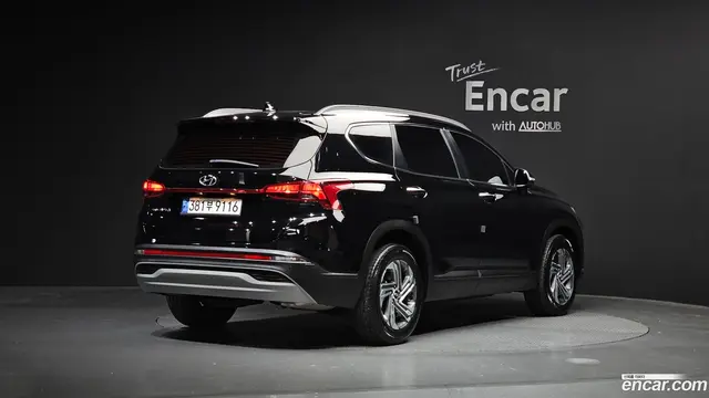 Main__Slider__Photo:Santafe Hyundai 2021.6-1
