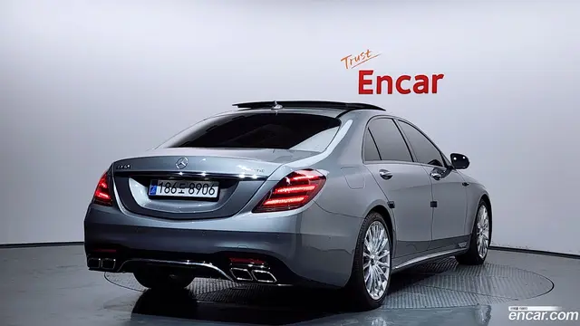 Main__Slider__Photo:S-Class Mercedes-Benz 2015.5-1
