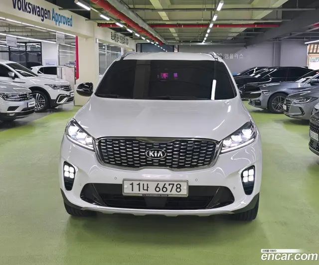 Main__Slider__Photo:Sorento Kia 2018.1-1