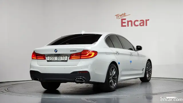 Main__Slider__Photo:5-Series BMW 2018.0-1