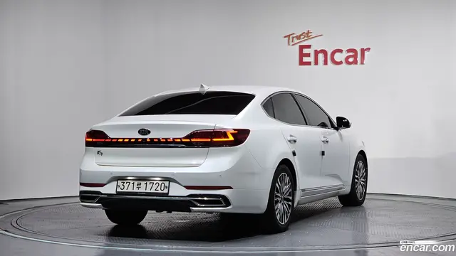 Main__Slider__Photo:K7 Kia 2019.9-1