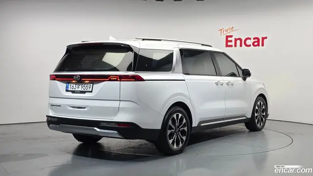 Main__Slider__Photo:Canival Kia 2020.9-1