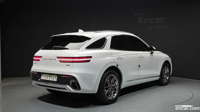 Main__Slider__Photo:GV70 Genesis 2022.4-1