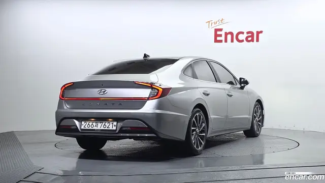 Main__Slider__Photo:Sonata Hyundai 2019.8-1