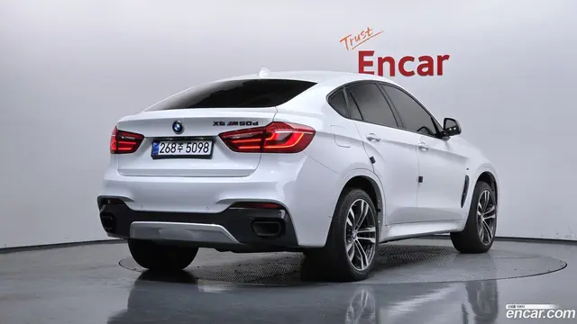 Main__Slider__Photo:X6 BMW 2015.10-1