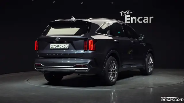 Main__Slider__Photo:Sorento Kia 2020.4-1