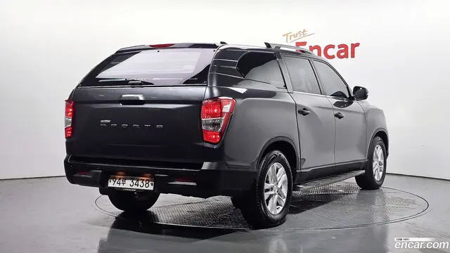 Main__Slider__Photo:Rexton KG Mobility 2019.2-1