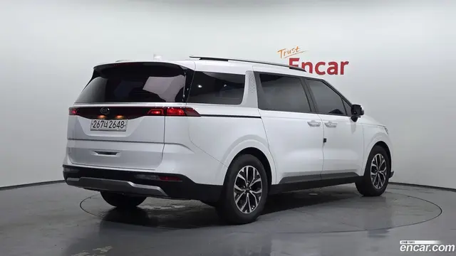 Main__Slider__Photo:Canival Kia 2021.1-1