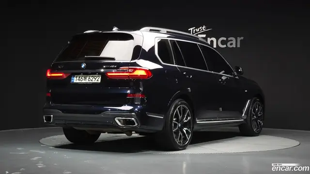 Main__Slider__Photo:X7 BMW 2021.3-1