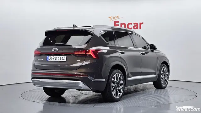 Main__Slider__Photo:Santafe Hyundai 2021.4-1