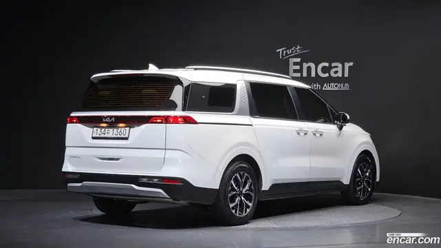 Main__Slider__Photo:Canival Kia 2022.6-1