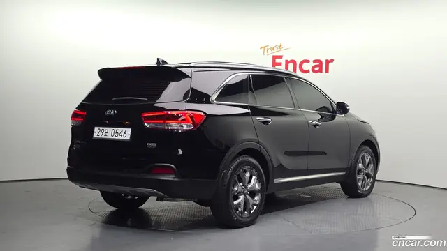 Main__Slider__Photo:Sorento Kia 2016.2-1