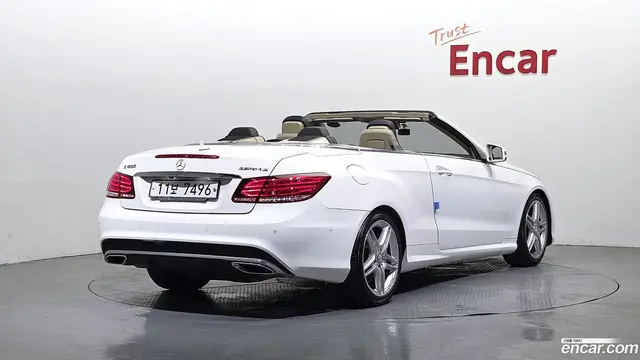 Main__Slider__Photo:E-Class Mercedes-Benz 2015.6-1