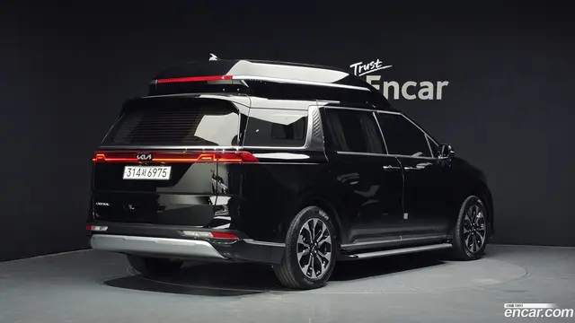 Main__Slider__Photo:Canival Kia 2022.9-1