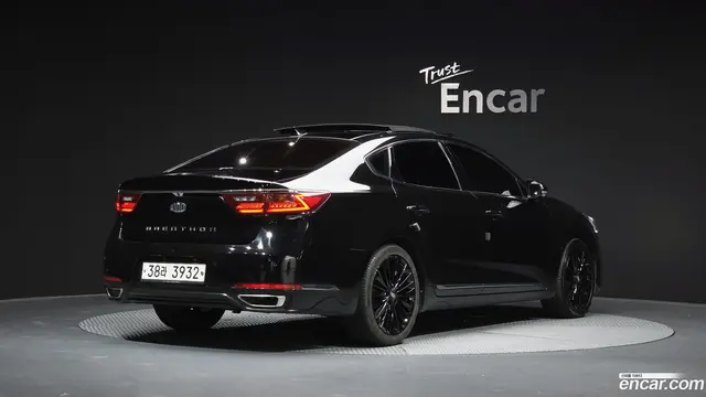 Main__Slider__Photo:K7 Kia 2018.6-1
