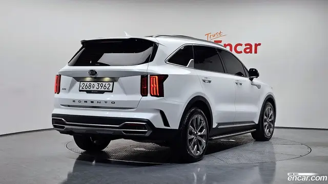 Main__Slider__Photo:Sorento Kia 2020.5-1
