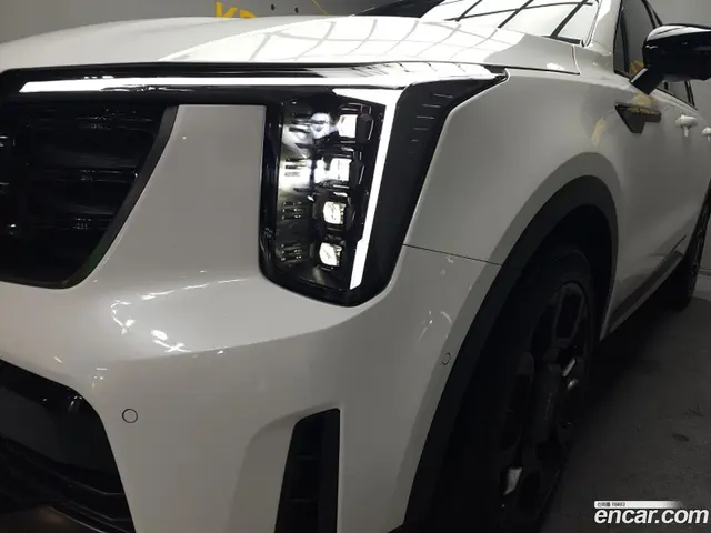 Main__Slider__Photo:Sorento Kia 2023.7-1