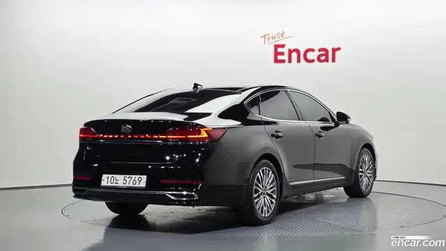 Main__Slider__Photo:K7 Kia 2019.6-1