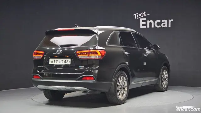 Main__Slider__Photo:Sorento Kia 2016.9-1