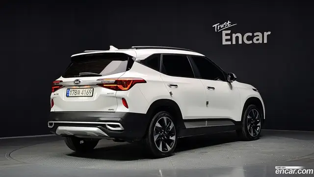Main__Slider__Photo:Seltos Kia 2021.5-1