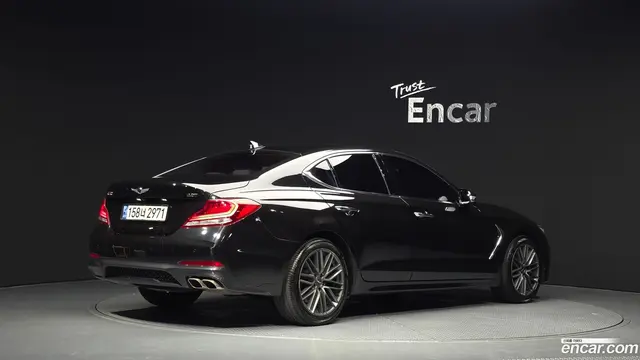 Main__Slider__Photo:G70 Genesis 2018.6-1