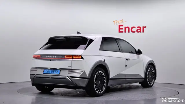 Main__Slider__Photo:Ioniq5 Hyundai 2022.7-1