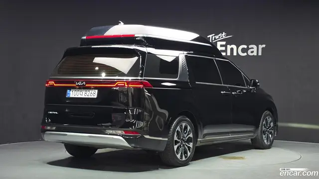 Main__Slider__Photo:Canival Kia 2022.3-1