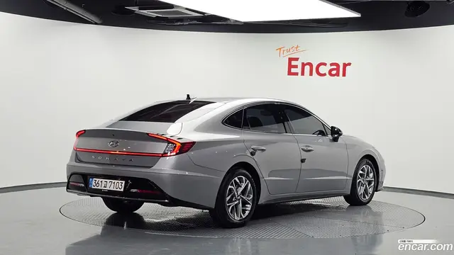 Main__Slider__Photo:Sonata Hyundai 2022.8-1