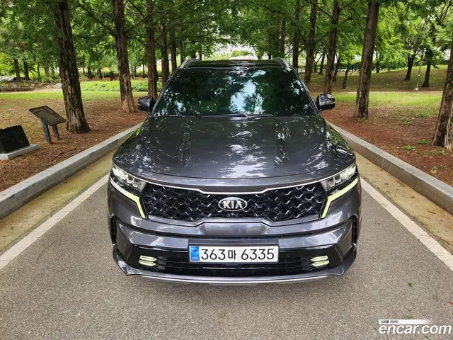 Main__Slider__Photo:Sorento Kia 2021.7-1