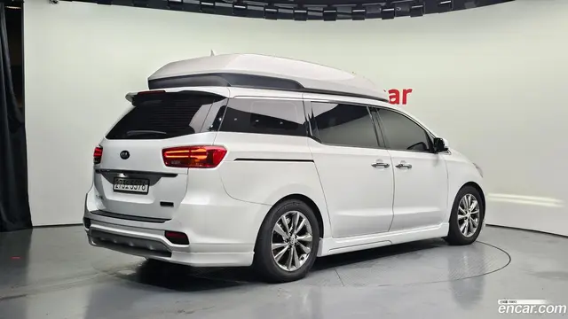 Main__Slider__Photo:Canival Kia 2019.11-1