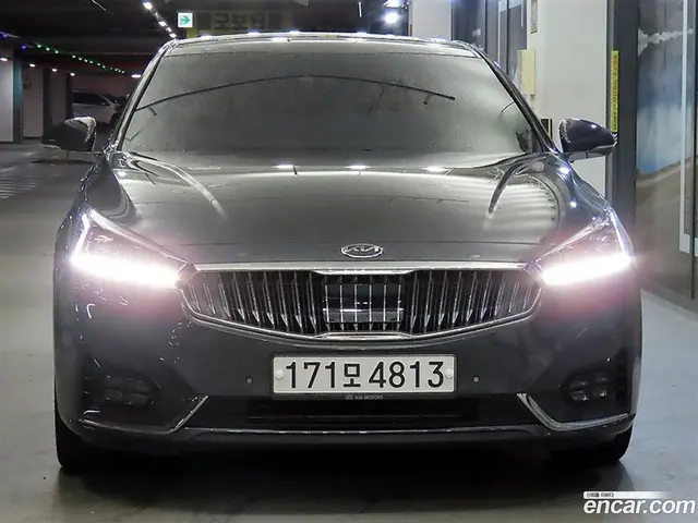 Main__Slider__Photo:K7 Kia 2019.4-1