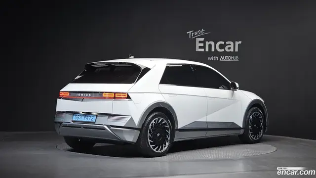 Main__Slider__Photo:Ioniq5 Hyundai 2022.6-1