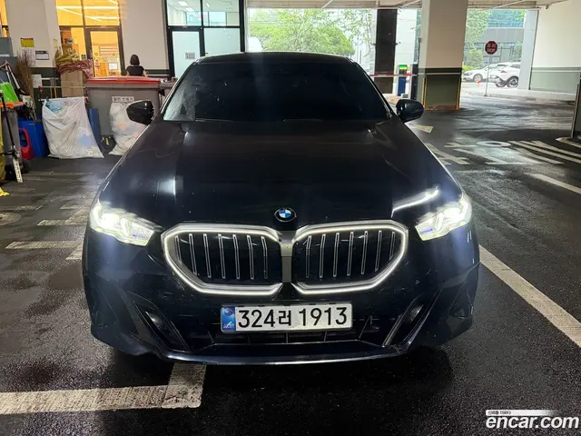 Main__Slider__Photo:5-Series BMW 2024.8-1