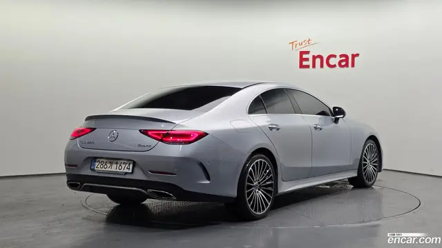 Main__Slider__Photo:CLS-Class Mercedes-Benz 2022.10-1