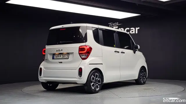 Main__Slider__Photo:RAY Kia 2022.4-1
