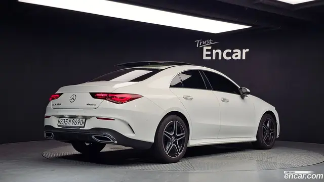 Main__Slider__Photo:CLA-Class Mercedes-Benz 2020.4-1