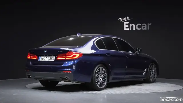 Main__Slider__Photo:5-Series BMW 2019.7-1