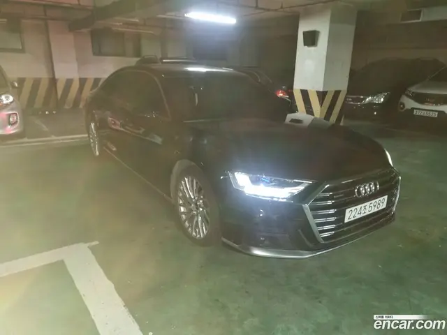 Main__Slider__Photo:A8 Audi 2021.1-1