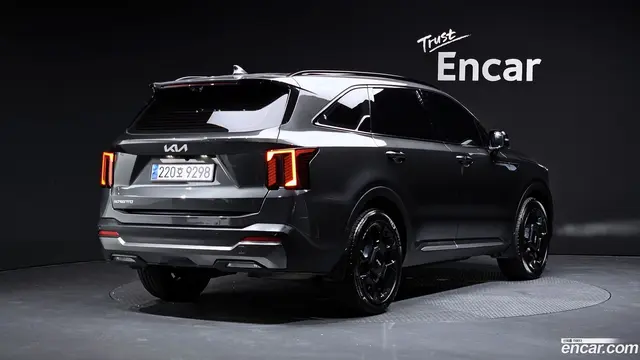 Main__Slider__Photo:Sorento Kia 2023.9-1