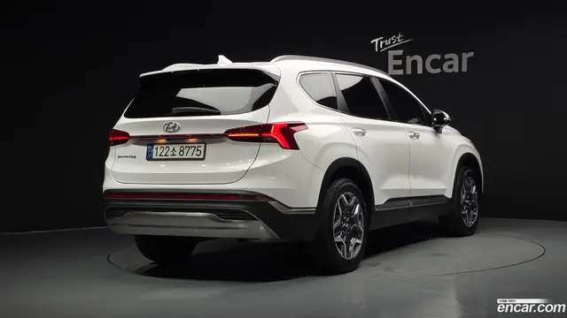 Main__Slider__Photo:Santafe Hyundai 2023.1-1