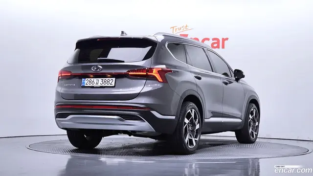 Main__Slider__Photo:Santafe Hyundai 2020.10-1