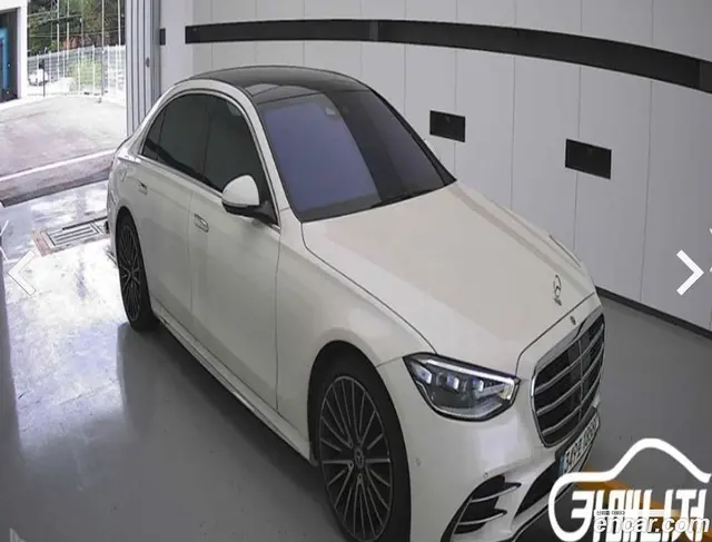 Main__Slider__Photo:S-Class Mercedes-Benz 2021.7-1