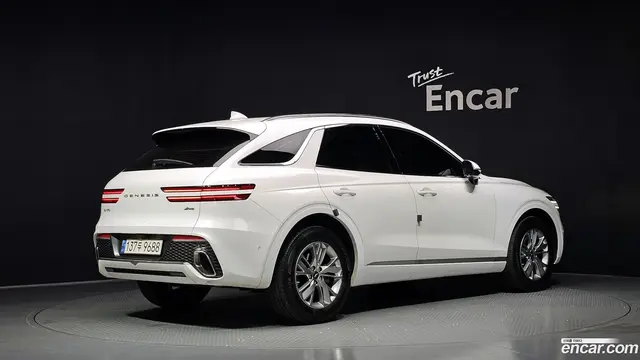 Main__Slider__Photo:GV70 Genesis 2022.6-1