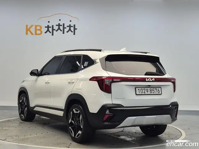 Main__Slider__Photo:Seltos Kia 2022.9-1