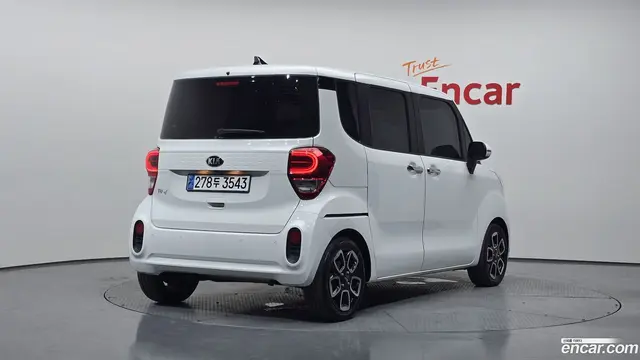 Main__Slider__Photo:RAY Kia 2021.1-1